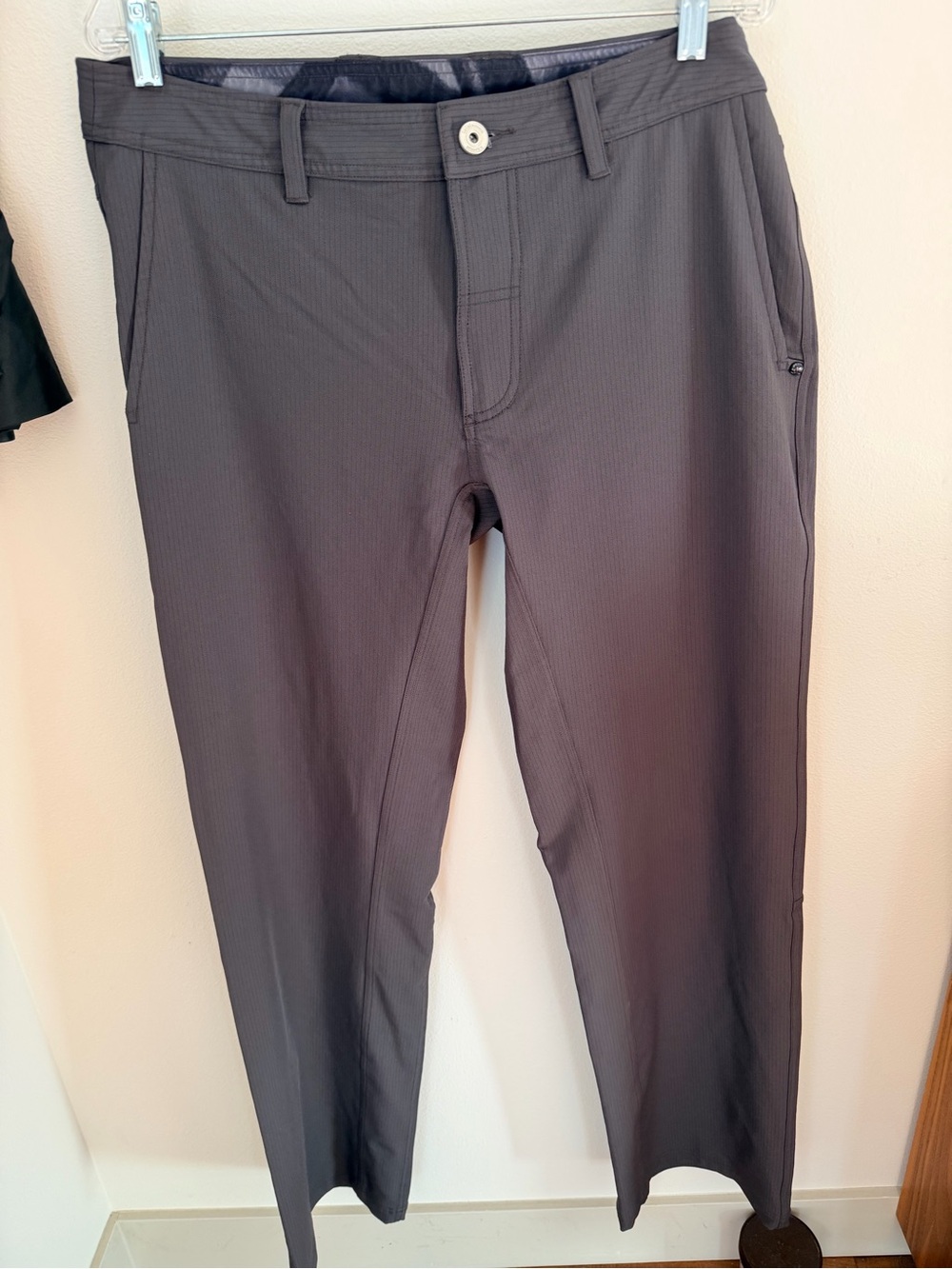 Lulu commission 34x34 pants
